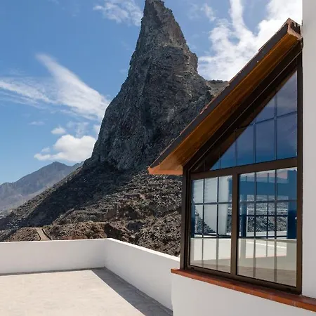 Pearl Of Nature: Serenity By The Sea * Azano