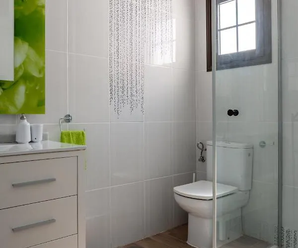 Pearl Of Nature: Serenity By The Sea Apartman *