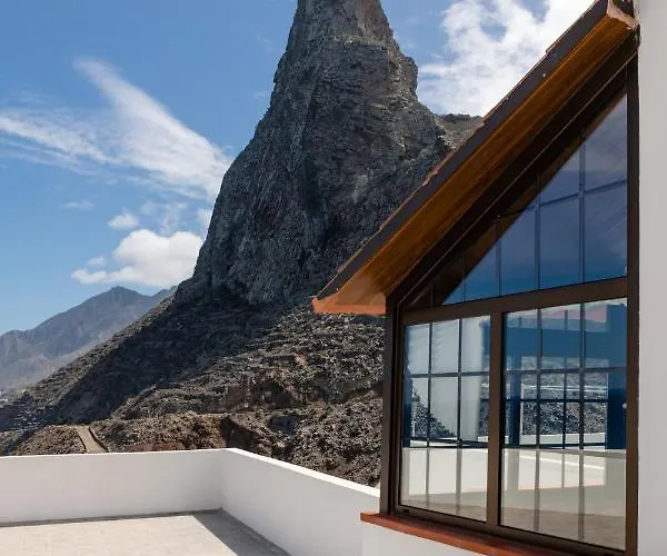 Pearl Of Nature: Serenity By The Sea * Azano